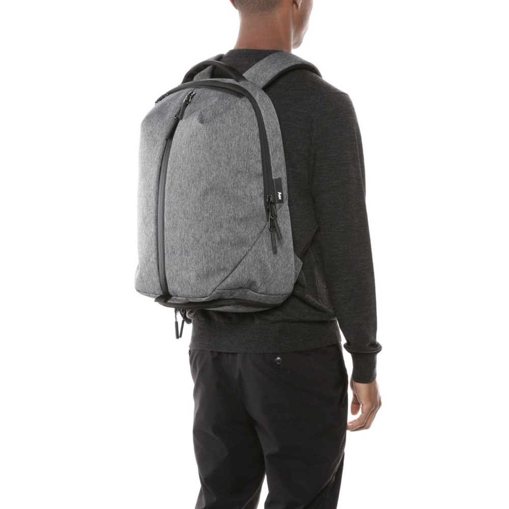 Aer Fit Pack 2 in Gray